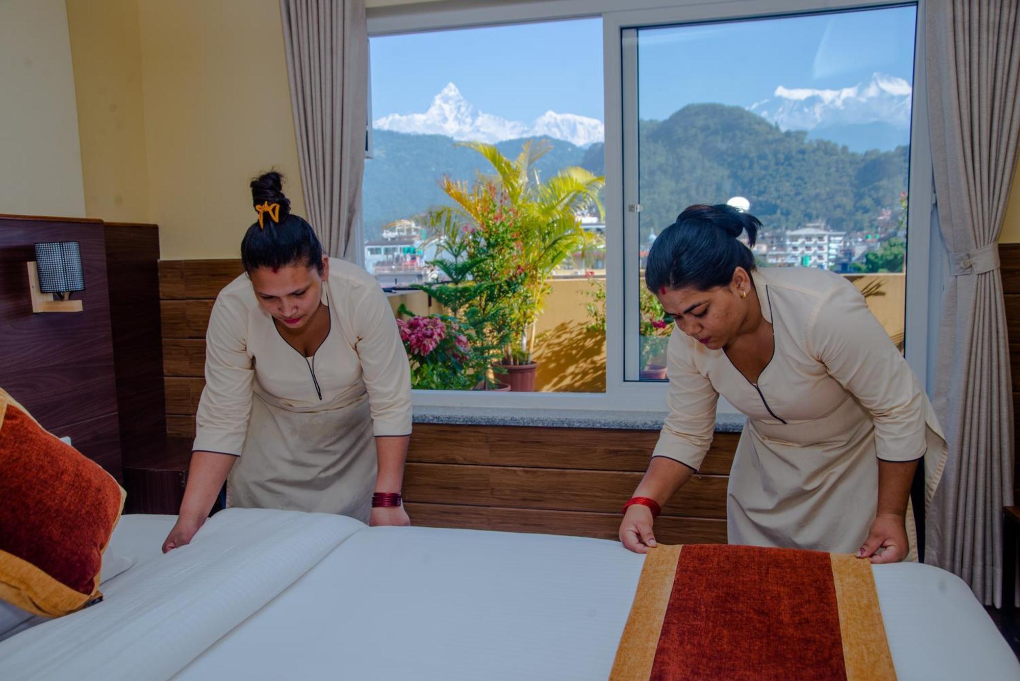 Hotel Hidden Kingdom Pokhara Bagian luar foto