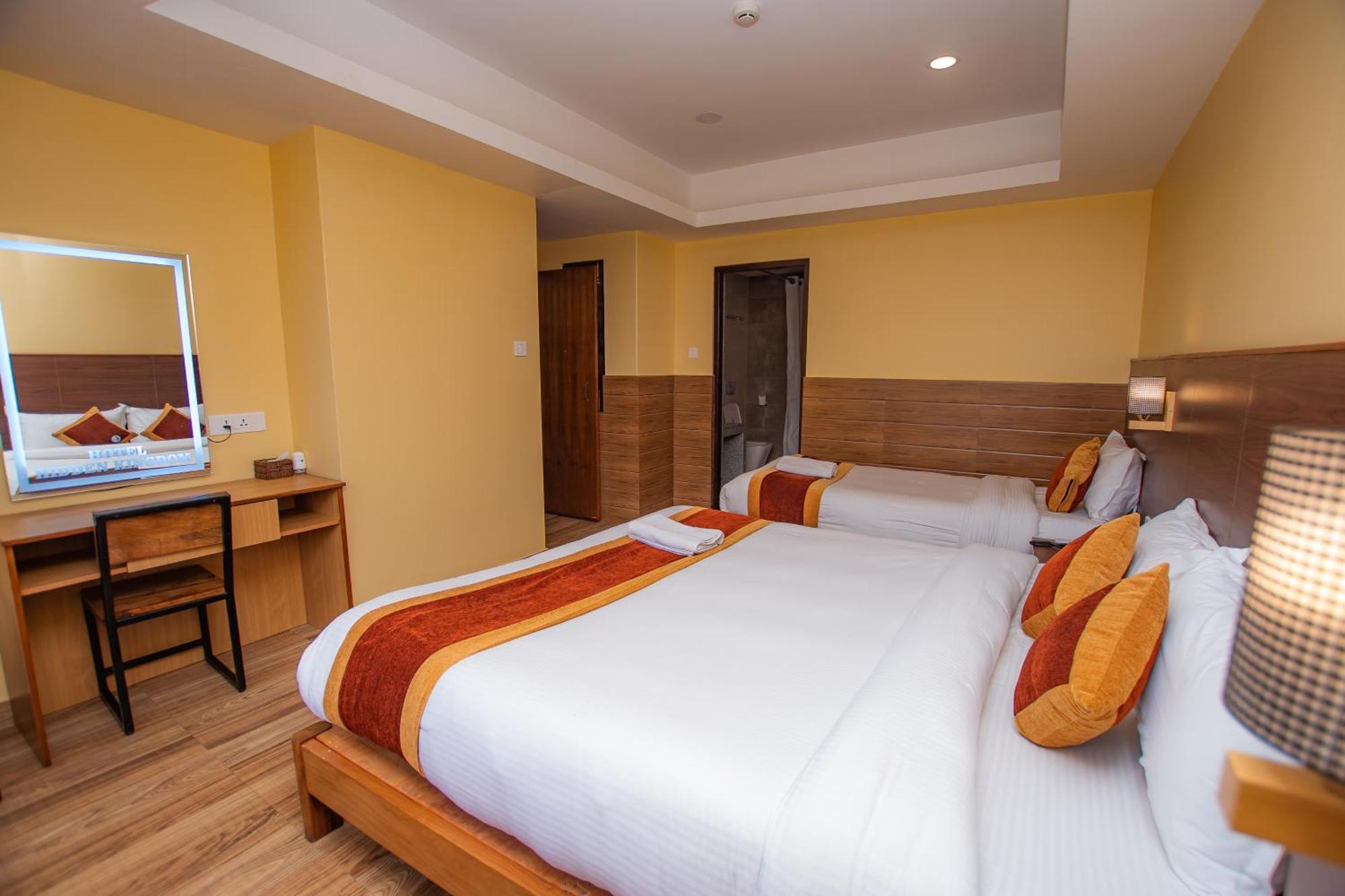 Hotel Hidden Kingdom Pokhara Bagian luar foto