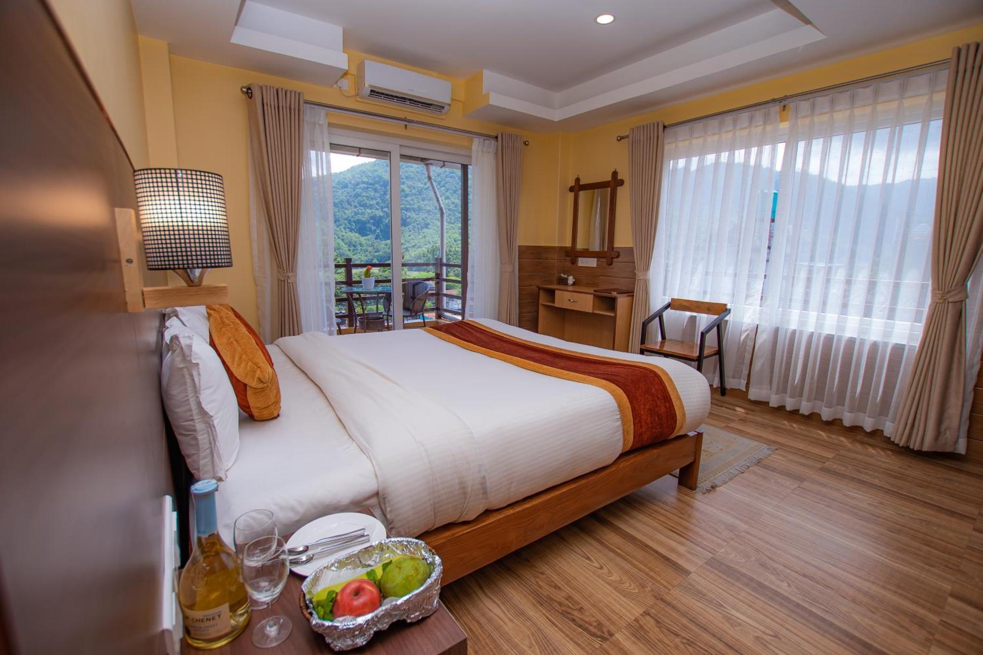 Hotel Hidden Kingdom Pokhara Bagian luar foto