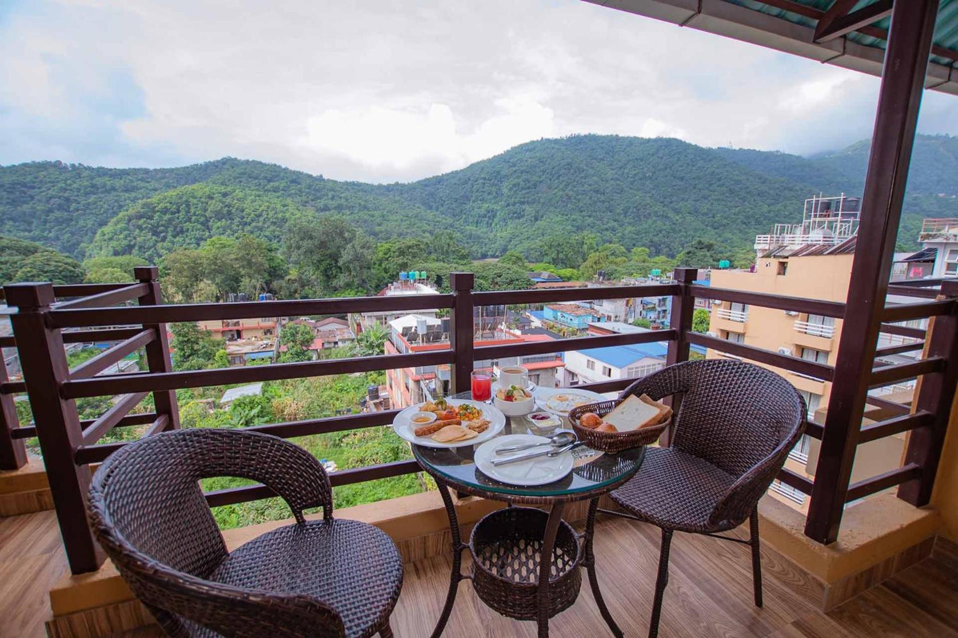 Hotel Hidden Kingdom Pokhara Bagian luar foto
