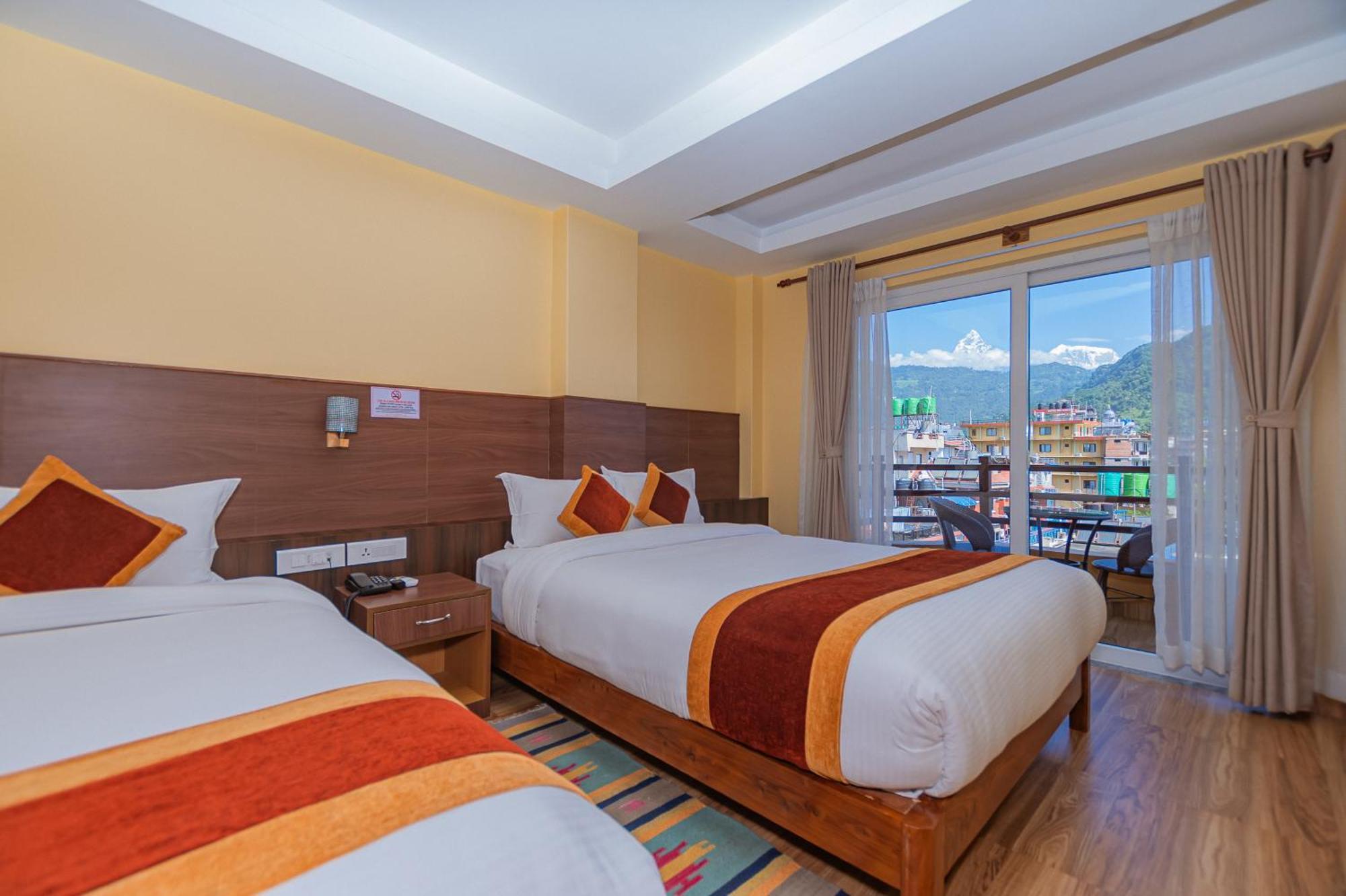 Hotel Hidden Kingdom Pokhara Bagian luar foto